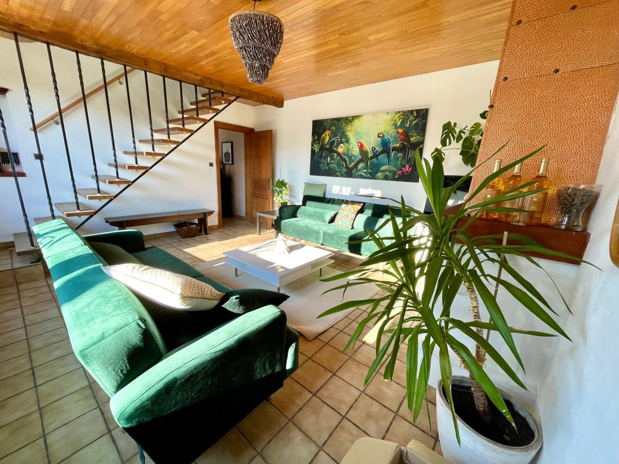 Homestay Villa O Virton Ngoại thất bức ảnh